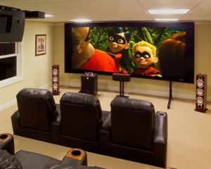 Constant screen height in home theatre