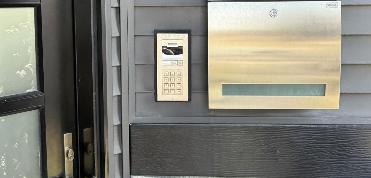 Front Entry Keypad